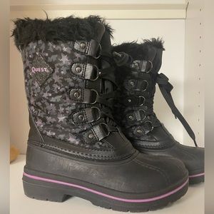 3M Thinsulate Girls Powder Stars Snow boots size 2